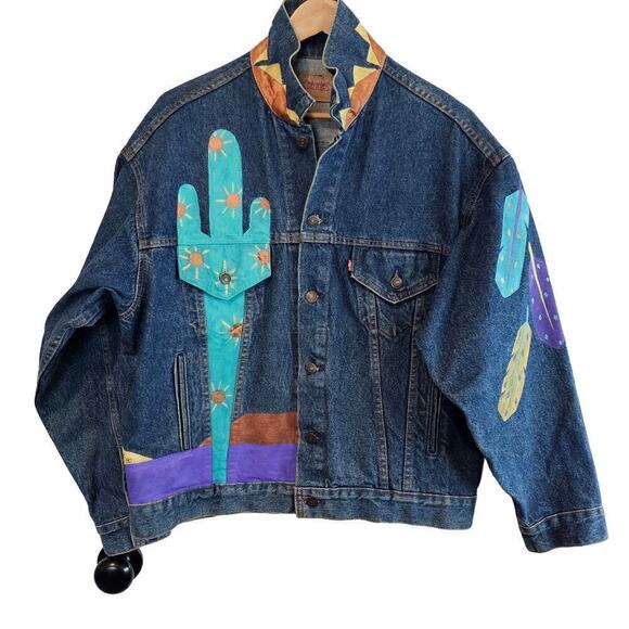 Vintage Levi's Denim Jacket Womens Large 80s Trucker Hand Painted South Western - Picture 1 of 12